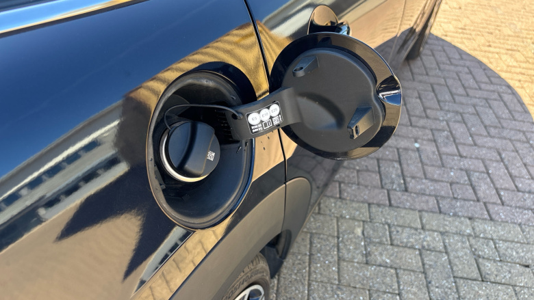 MINI Hatchback 1.5 Cooper Exclusive Premium 3dr Auto Petrol Hatchback